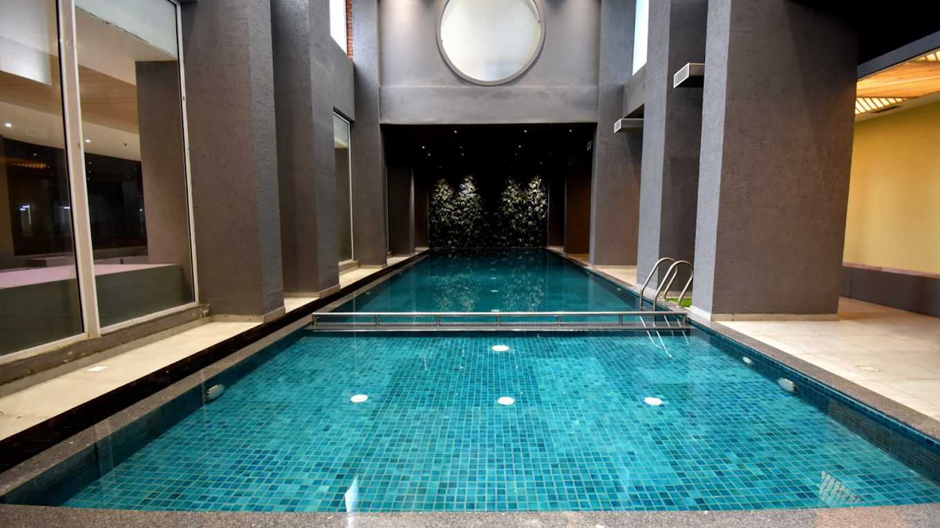 4 BHK Flats for rent in Oranje Castle, Gomti Nagar Extension Lucknow