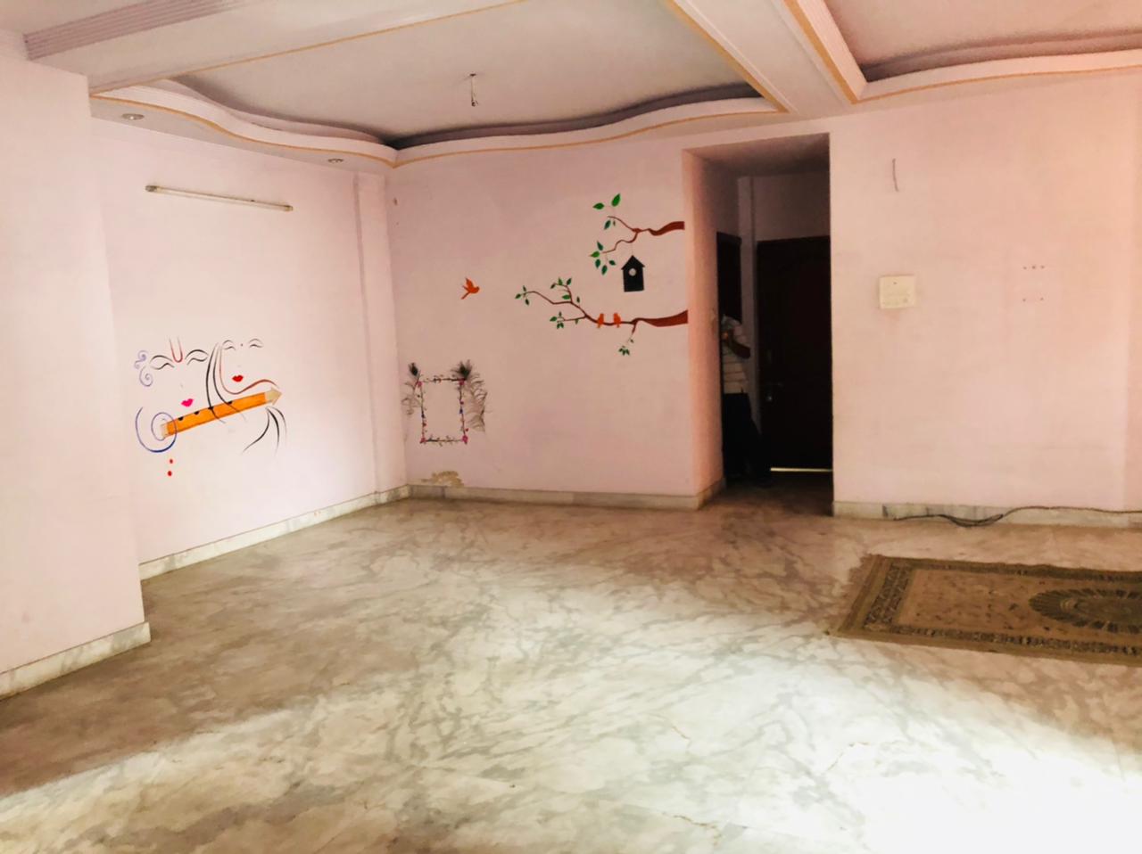 3 BHK Flat for Sale in Nishatganj, Lucknow 2025