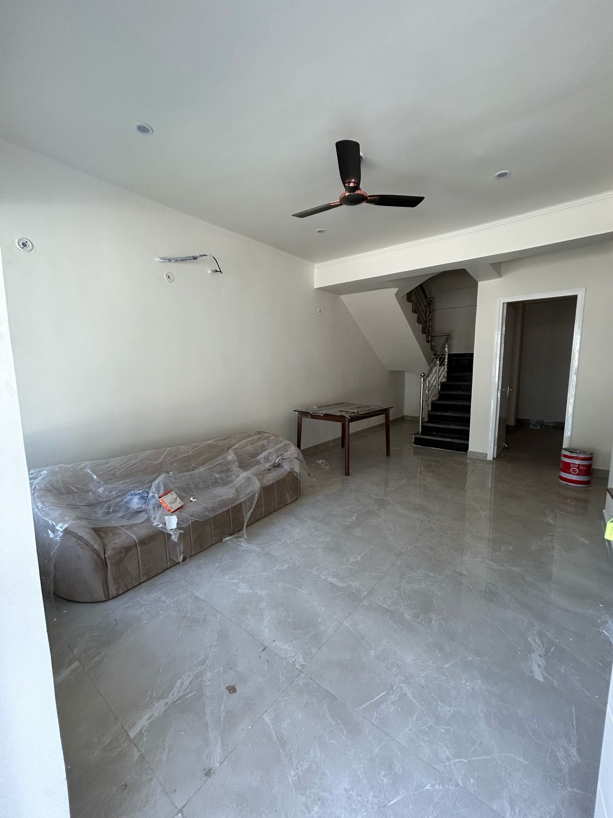 House for Rent in Sultanpur Road, Lucknow | 3BHK in Sanfran Estate