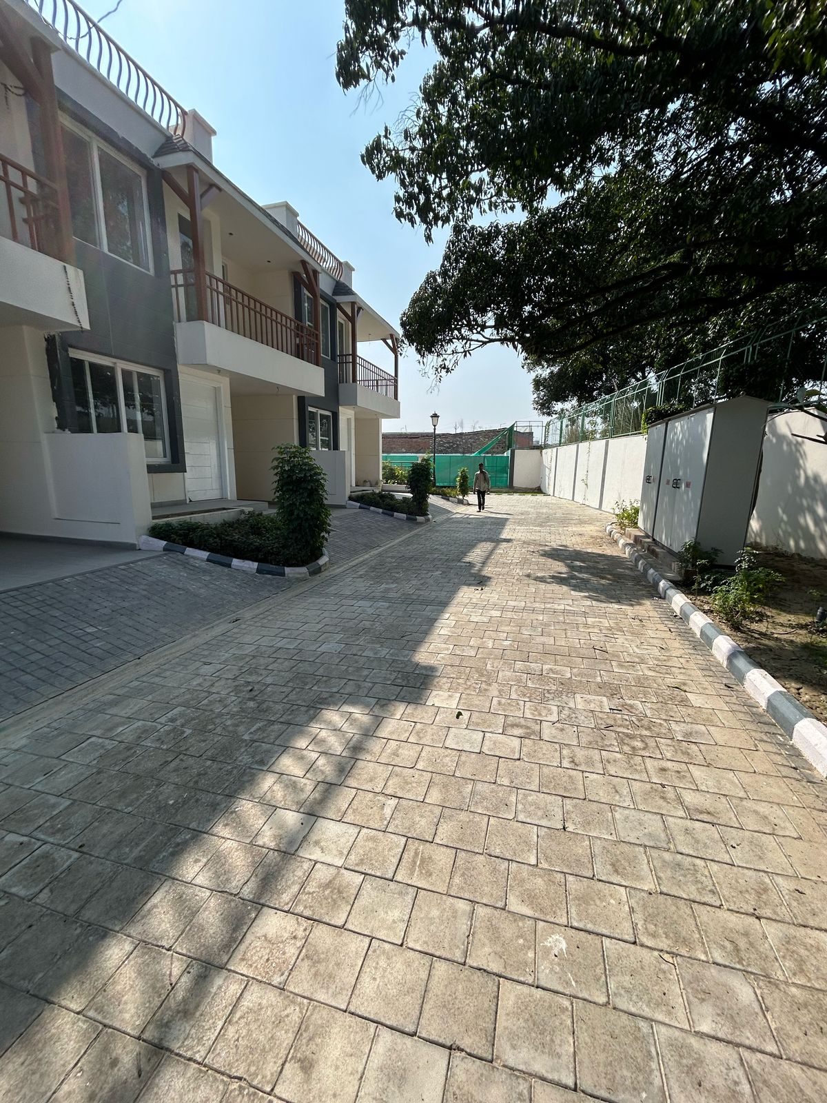 House for Rent in Sultanpur Road, Lucknow | 3BHK in Sanfran Estate