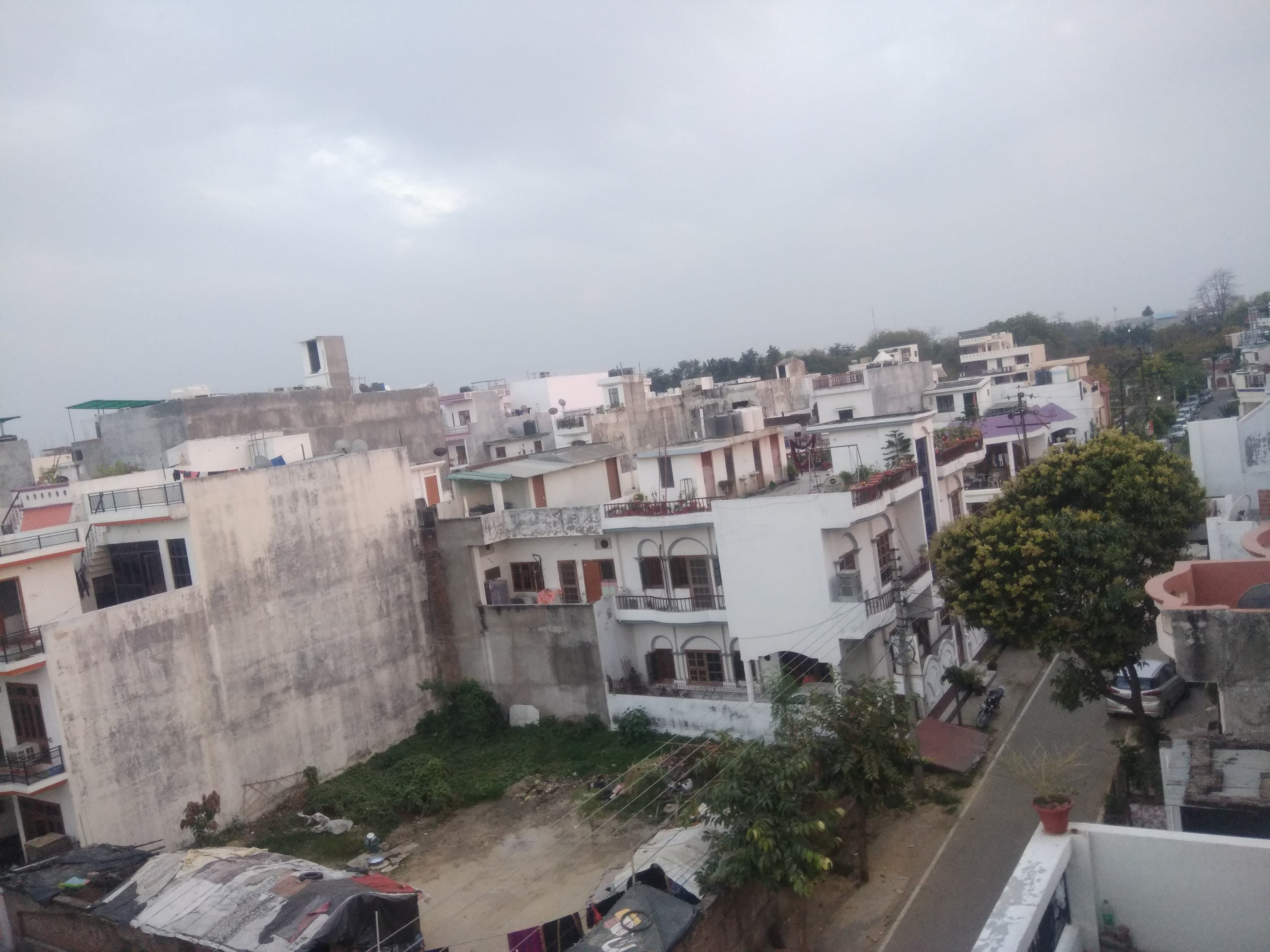 1 BHK for rent in Vineet khand 6