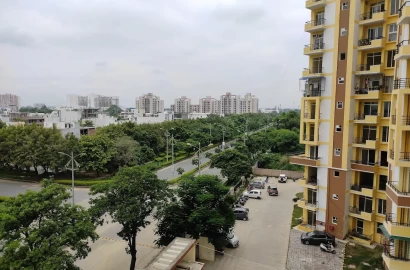 Buy Resale Flats in Lakshya Tower in Sushant Golf City Lucknow