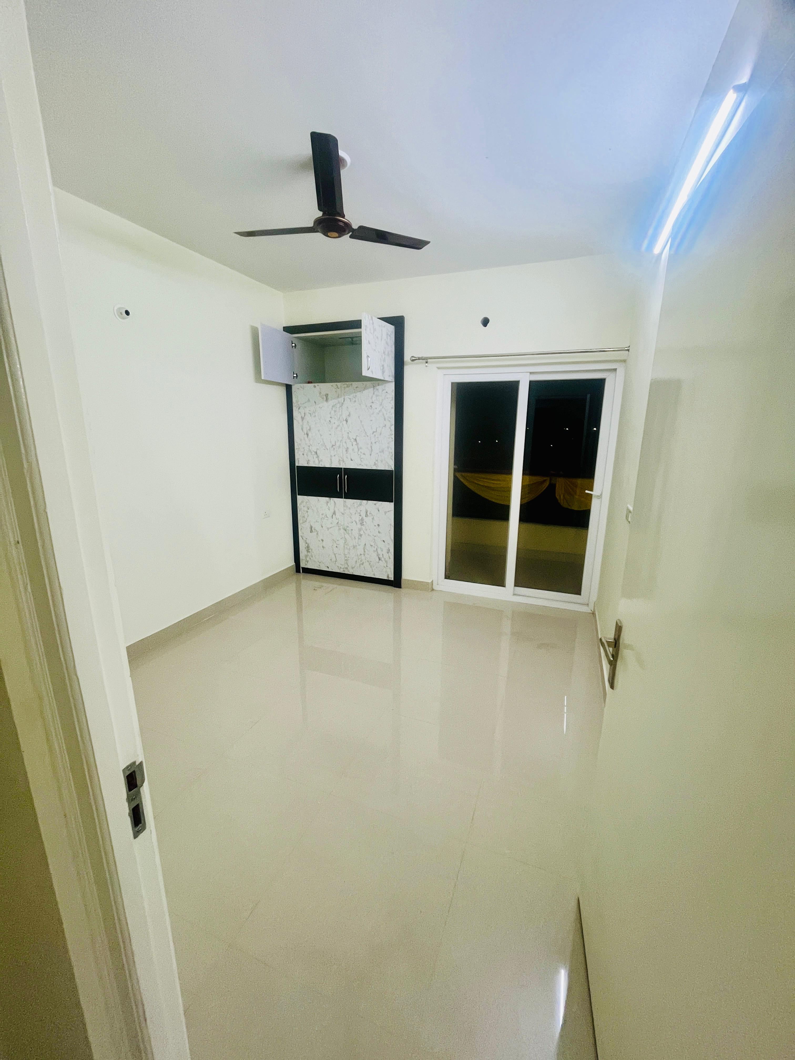 3 BHK flats for rent in Sushant Golf City, Lucknow