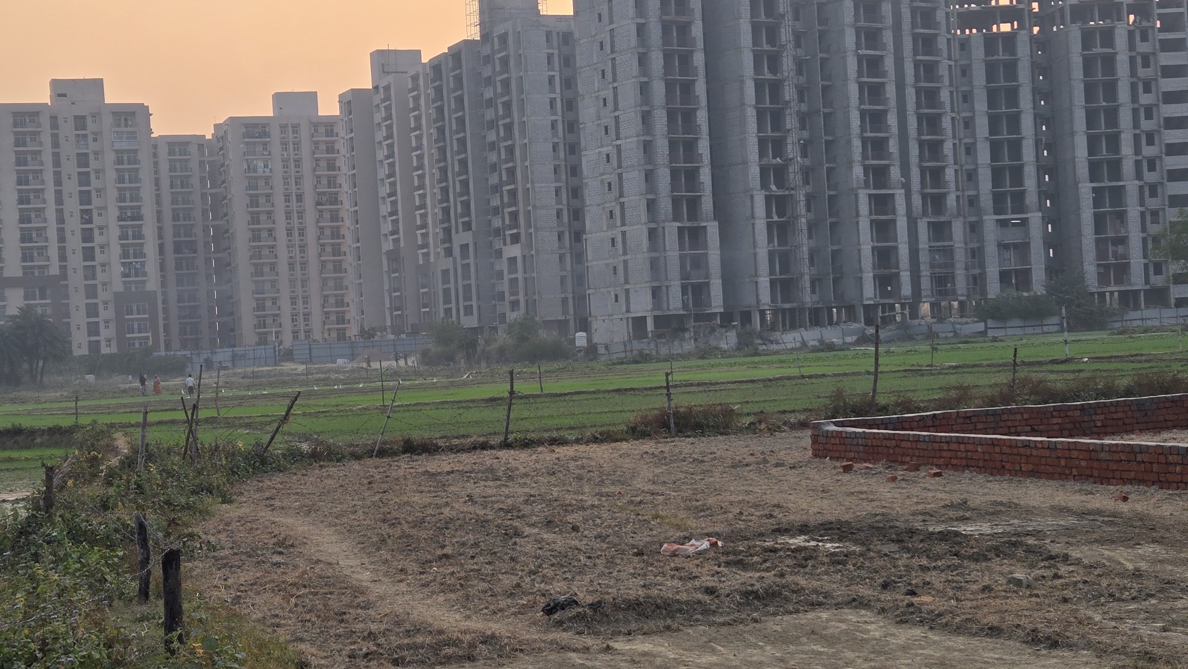 Buy Residential Plots for sale in Sultanpur Road, Lucknow with Property Kumbh