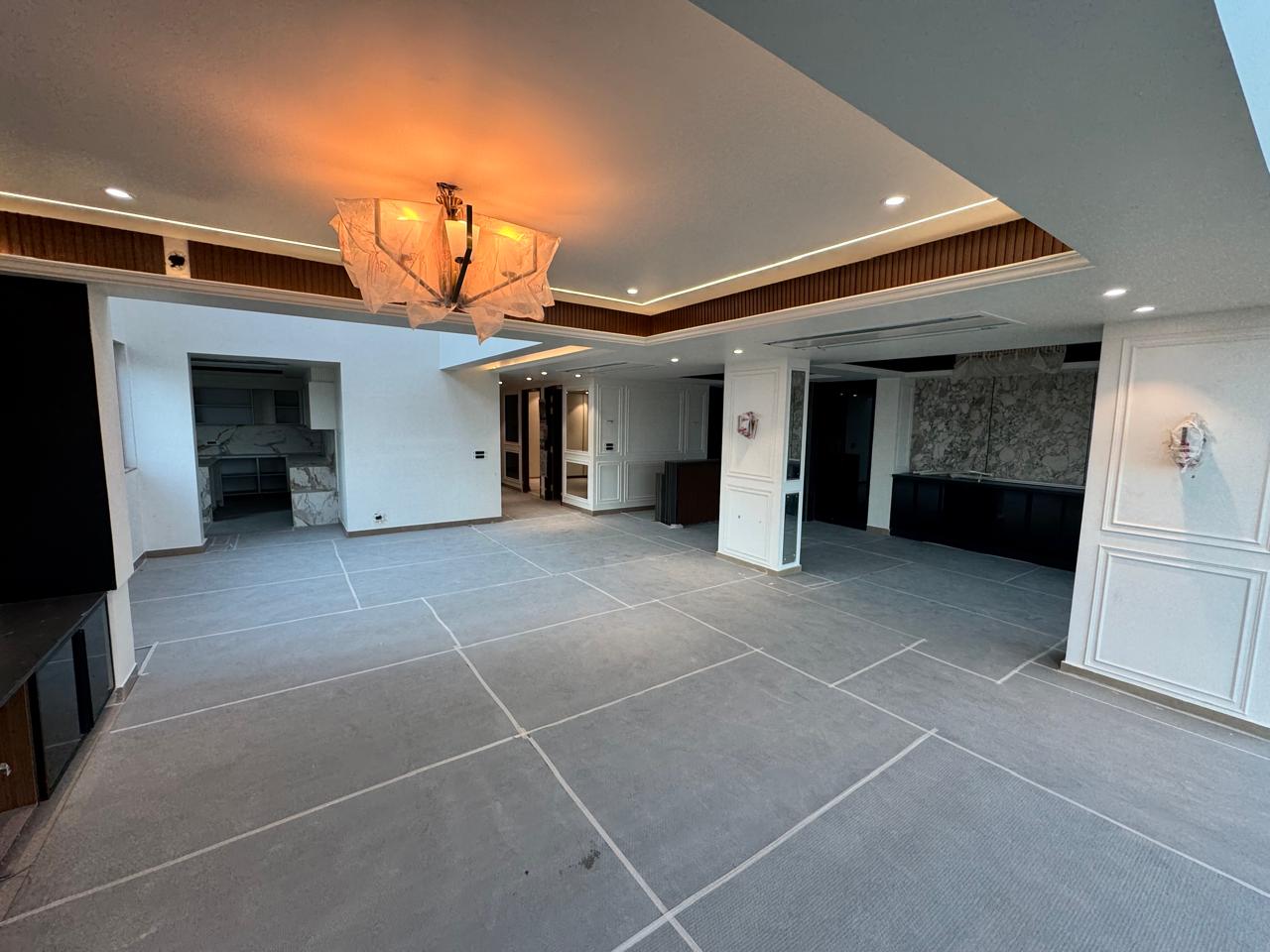 4 BHK luxury penthouse in Lucknow for sale - Property Kumbh