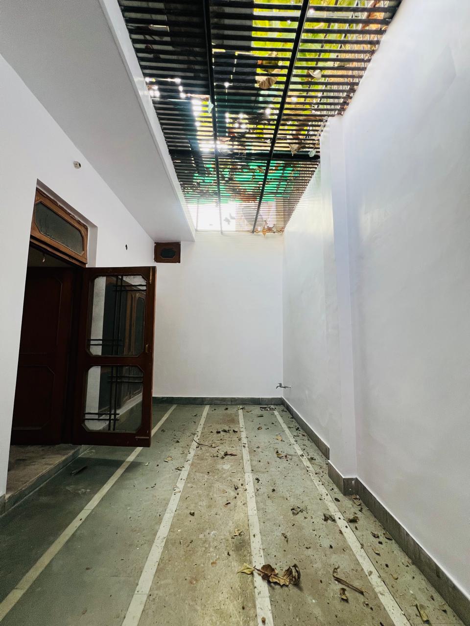 Spacious 3400 Sq.ft House for Sale Behind Sushma Hospital, Indira Nagar, Lucknow