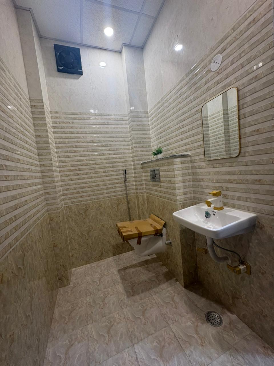 3 BHK Builder Floor for rent in Sector 45 Noida