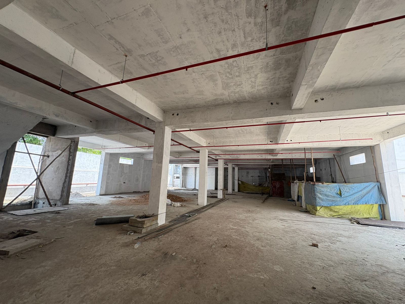 Premium Commercial Building for Lease in Kanpur – Dada Nagar