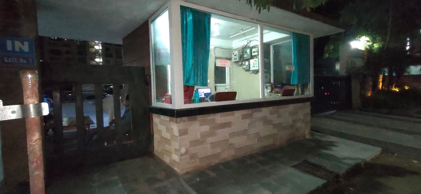 3 BHK Flats for Sale in Rohtas Presidential Tower, Vibhuti Khand, Lucknow – Your Dream Home Awaits!