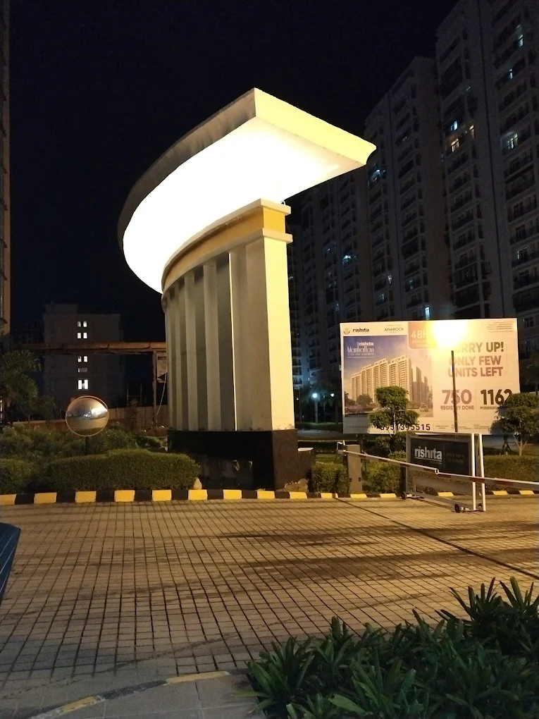 Ready-to-Move 4 BHK Flats in Lucknow - Rishita Manhattan