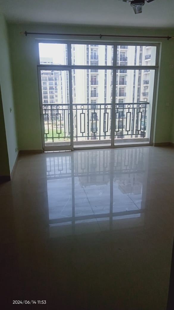 2 BHK Flats for Resale in Celebrity Gardens, Sushant Golf City, Lucknow