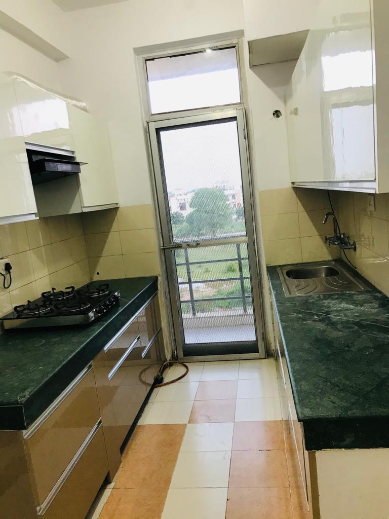 2 BHK Flats for Rent in Sushant Golf City Lucknow