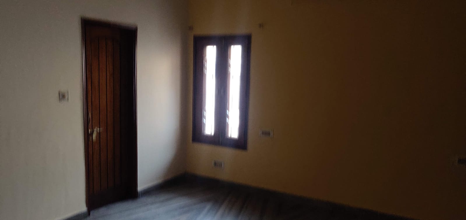 Semi Furnished 3BHK Independent House for Rent in Aliganj Sector E – Spacious, Affordable, and Prime Location