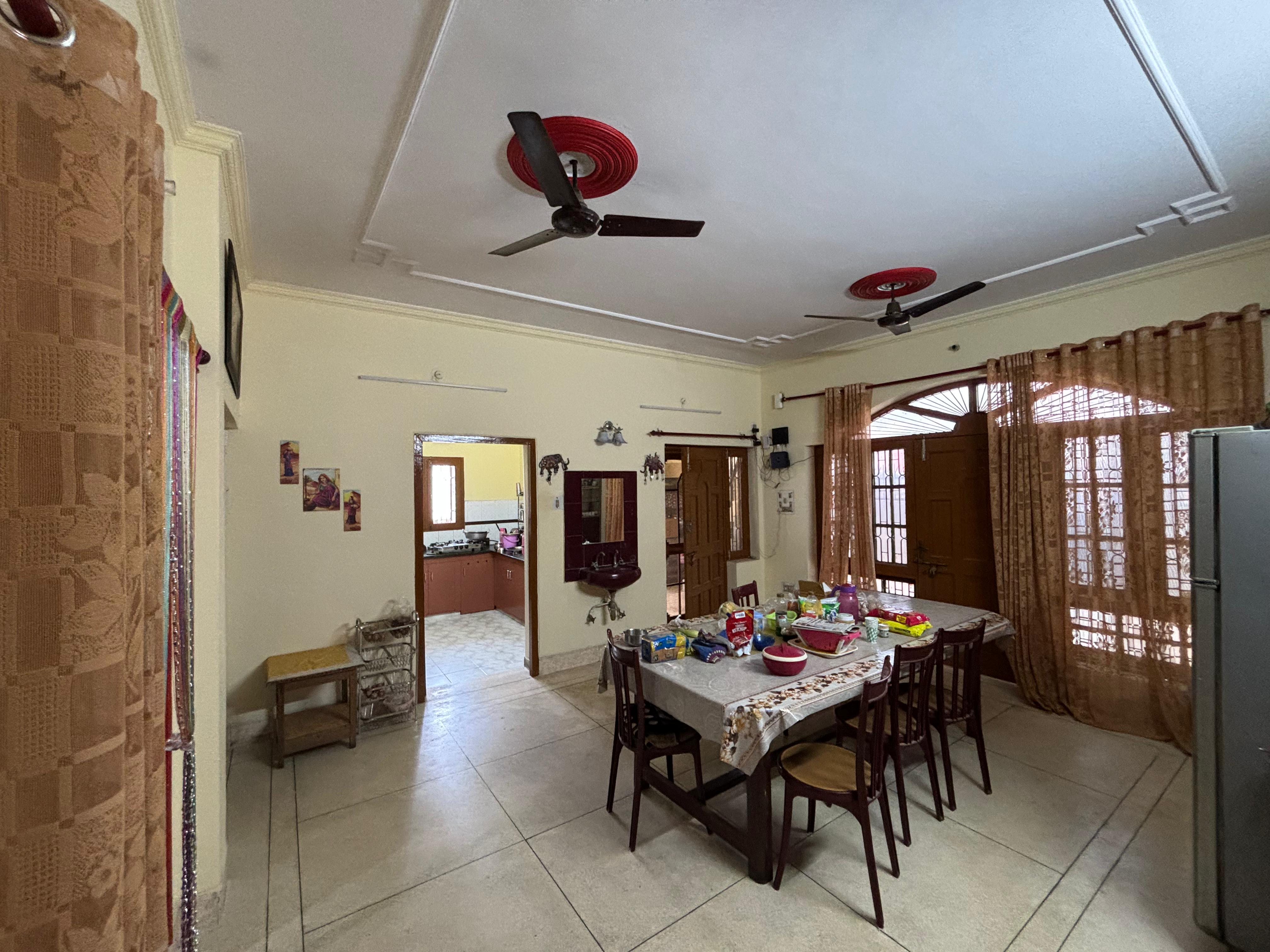 Independent Houses for Sale in Jankipuram, Lucknow