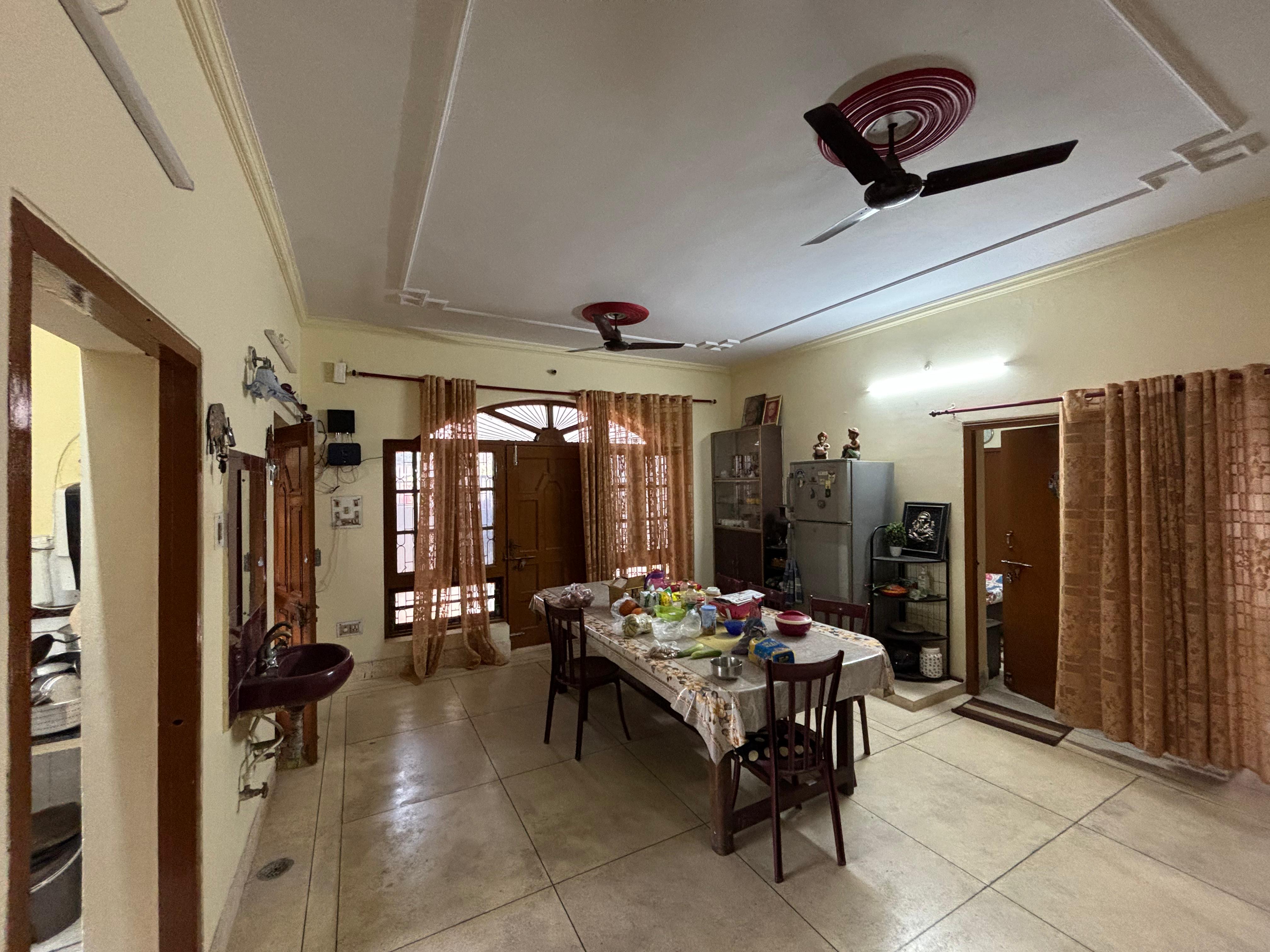 Independent Houses for Sale in Jankipuram, Lucknow