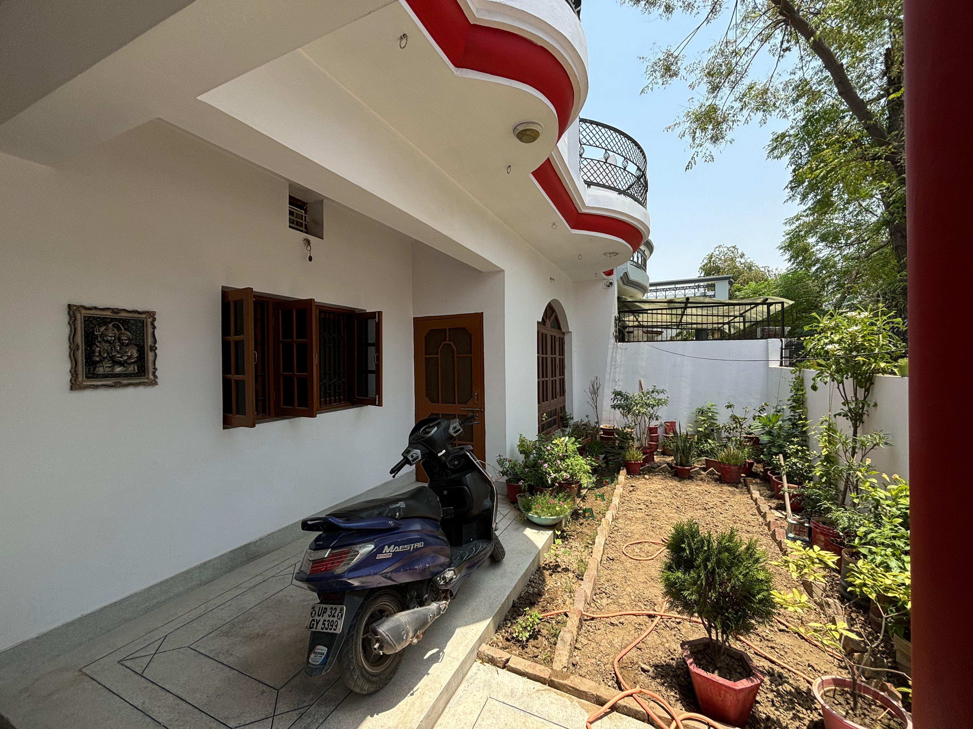 Independent Houses for Sale in Jankipuram, Lucknow
