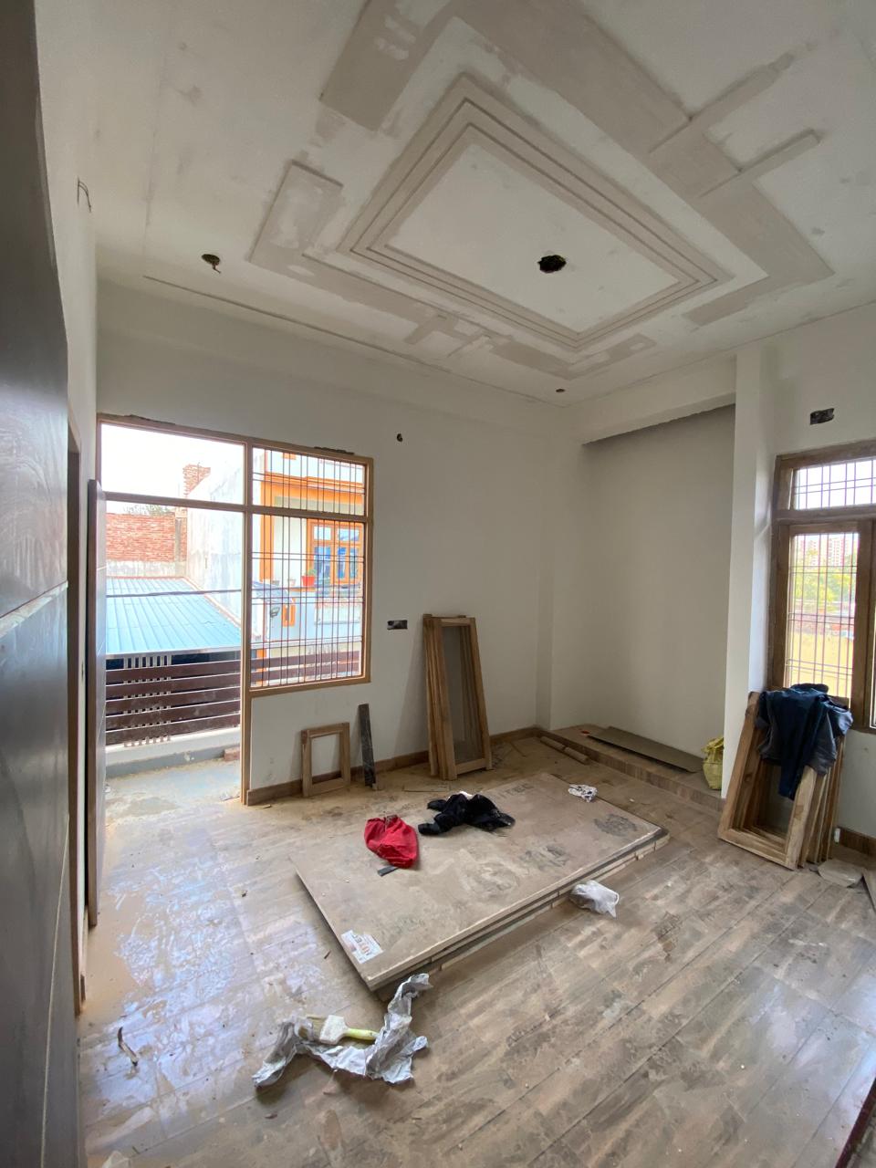 2200sqfeet Ready to Lease ,600m Distance NEAR MEDANTA HOSPITAL