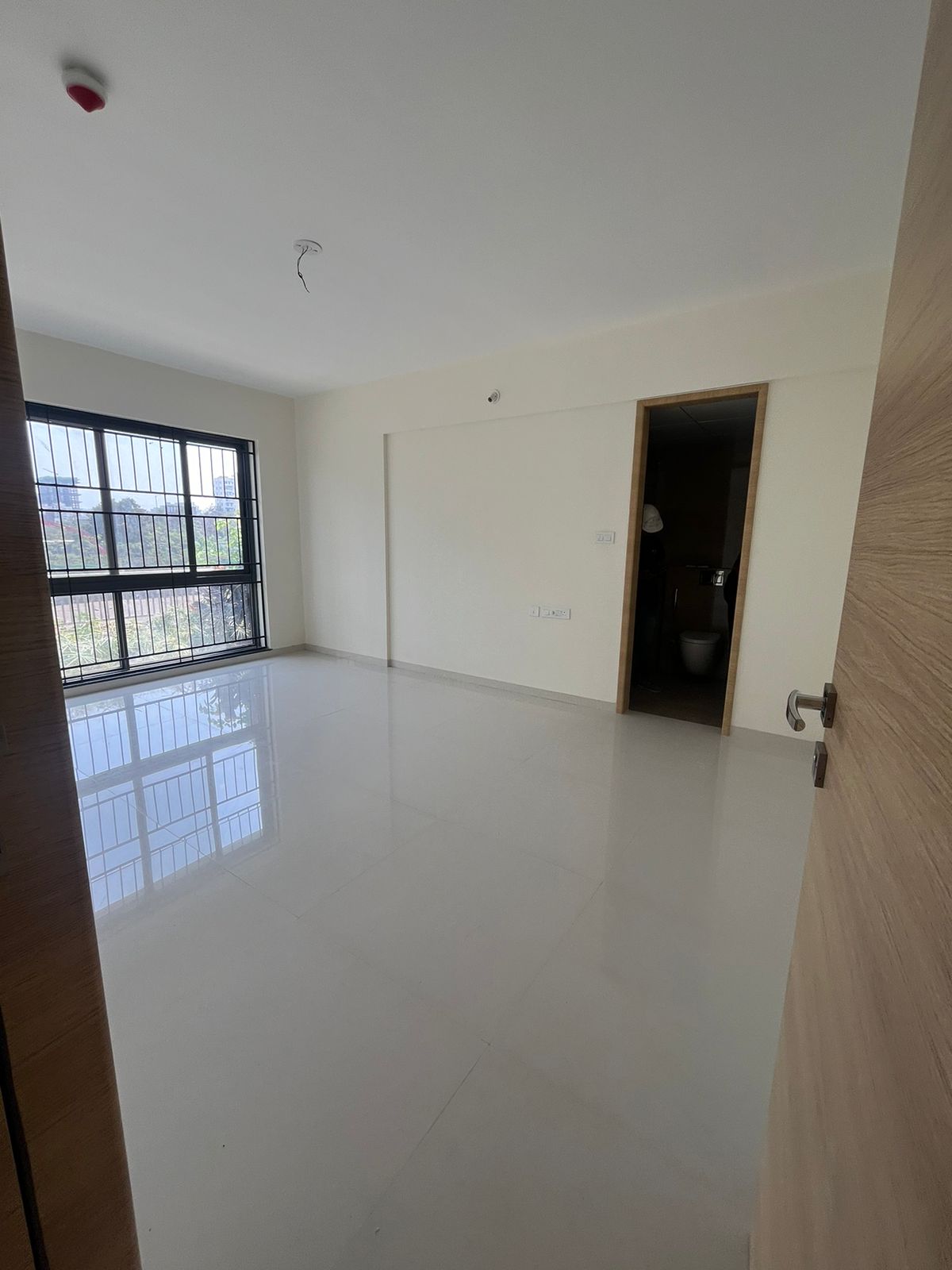 Ready to move new 4BHK of size 2003 carpet area for sale