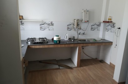 1 BHK for rent in Vineet khand 6