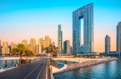Dubai Real Estate for NRI Investors: Your Guide with Property Kumbh