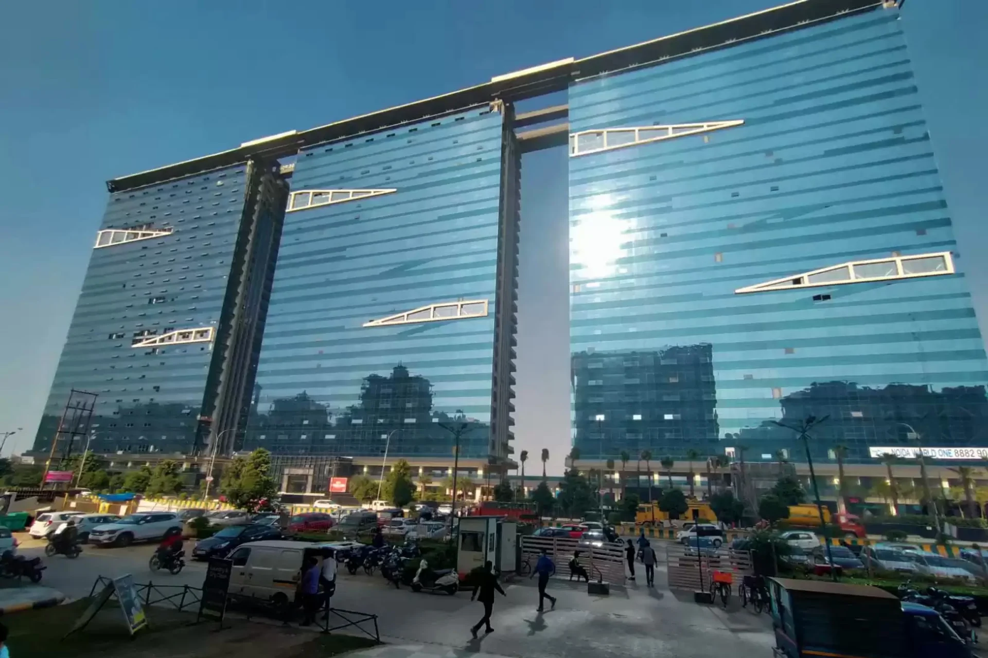 Office Space for Sale in Bhutani Alphathum Sector 90 Noida