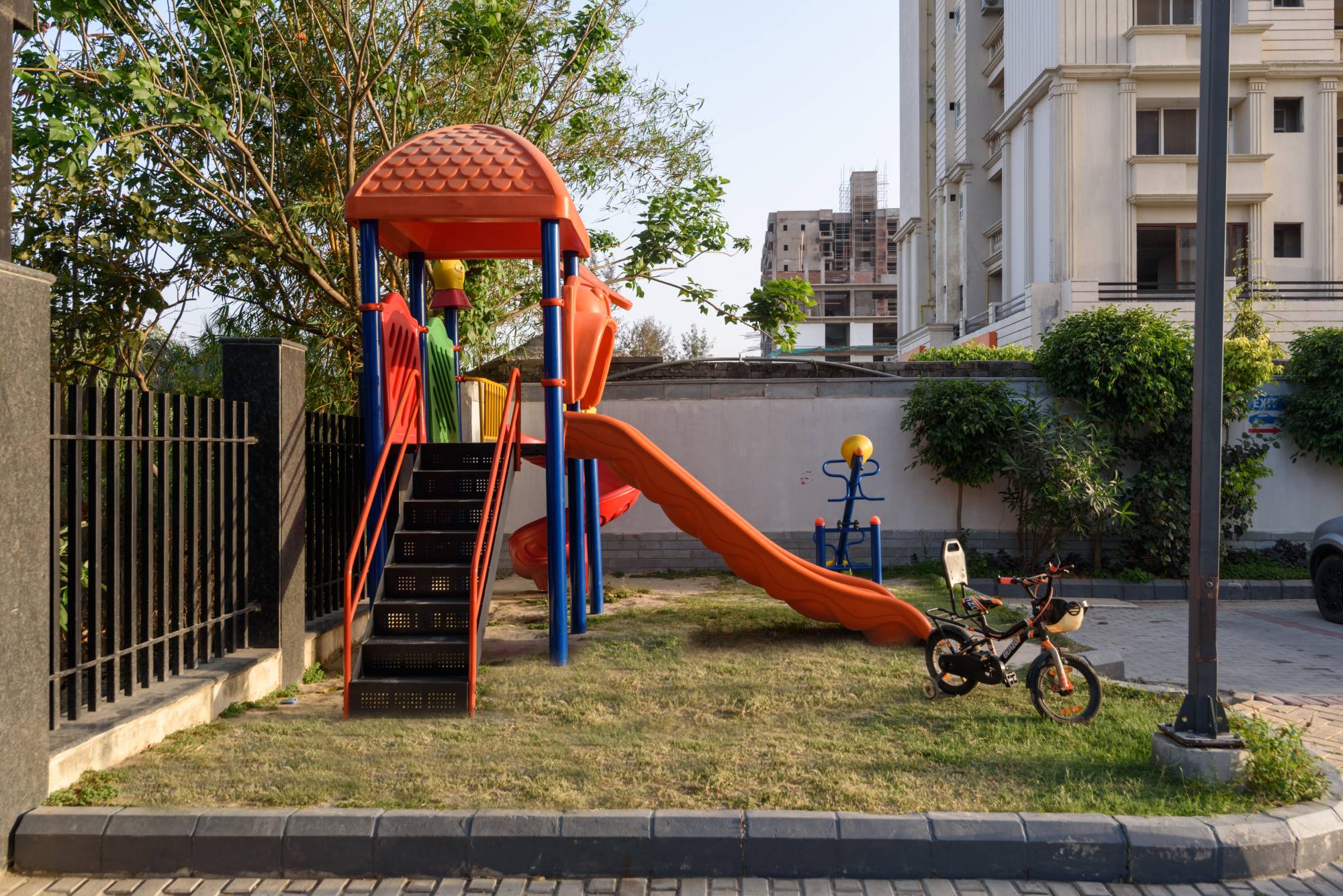 4 BHK Penthouse for Rent in Vrindavan Yojna, Lucknow