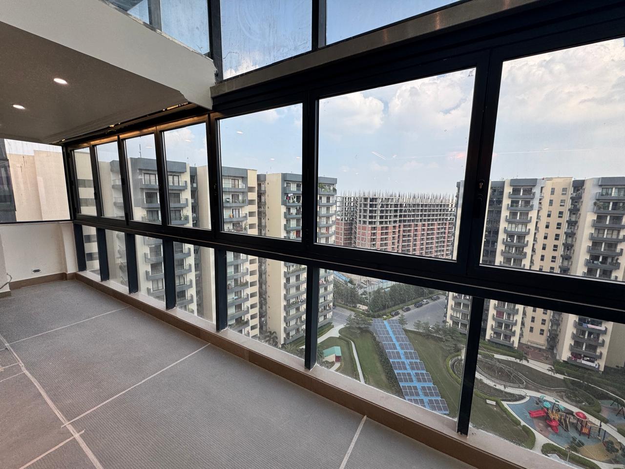 4 BHK luxury penthouse in Lucknow for sale - Property Kumbh