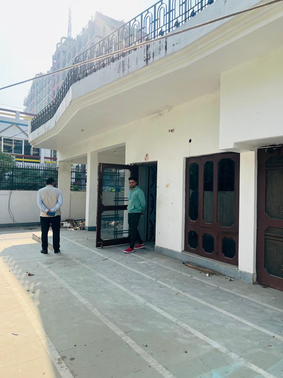 Spacious 3400 Sq.ft House for Sale Behind Sushma Hospital, Indira Nagar, Lucknow