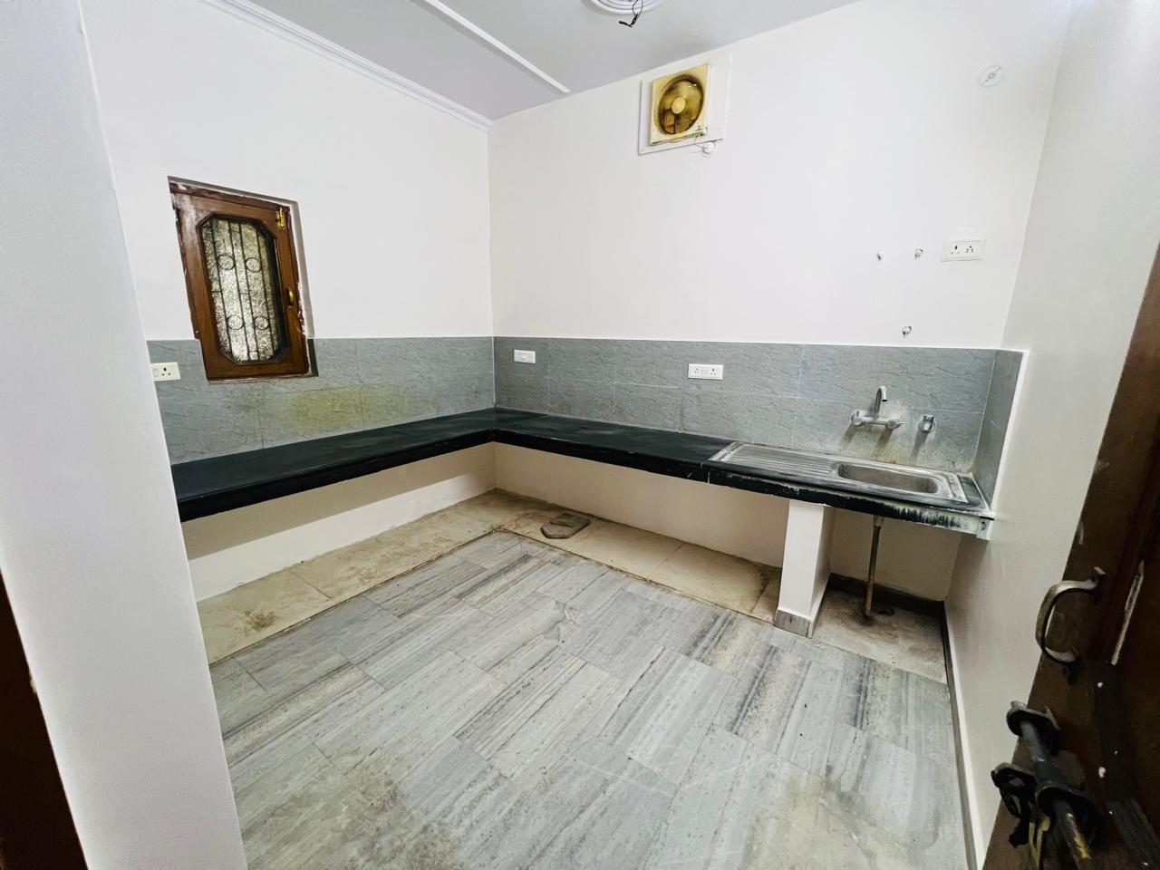 Spacious 3400 Sq.ft House for Sale Behind Sushma Hospital, Indira Nagar, Lucknow
