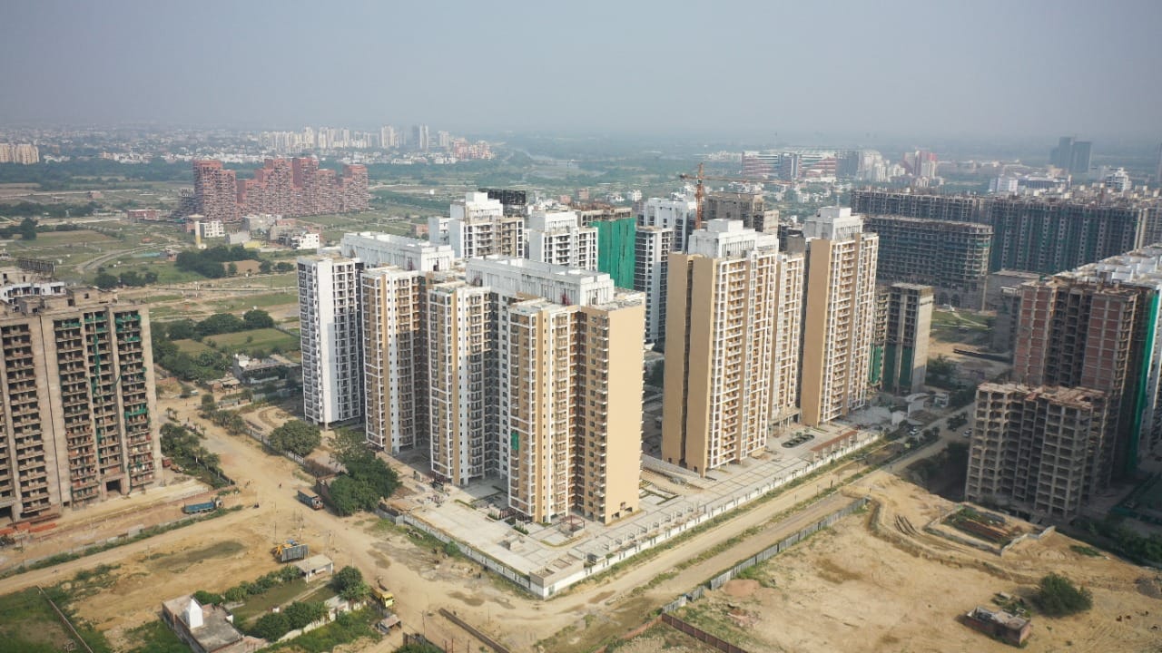 4 BHK Luxury flats in lucknow for sale - Rishita Manhattan