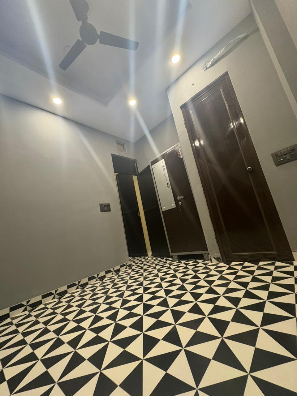 3 BHK Builder Floor for rent in Sector 45 Noida